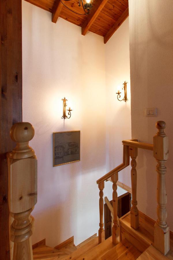 Gjirokastër Hotel Sarajet 1821 מראה חיצוני תמונה